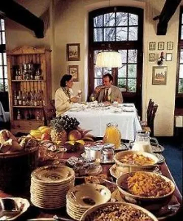 Schonberger Hof Hotell