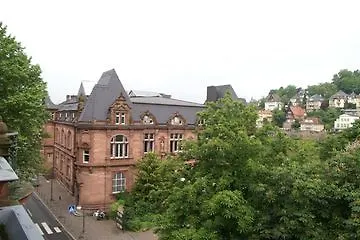 Schonberger Hof 호텔