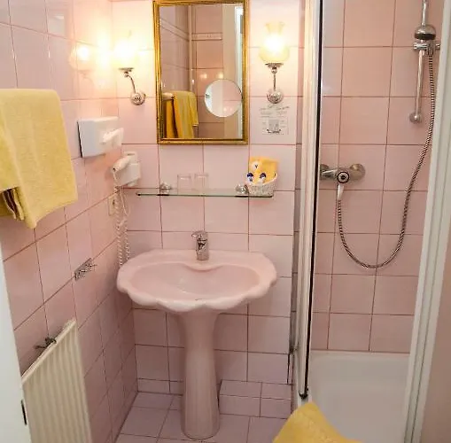 Schonberger Hof 호텔 3*